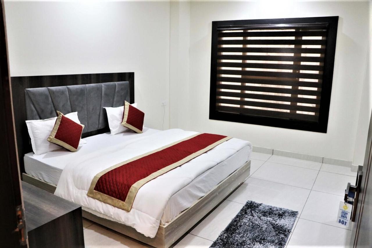 הרידוואר Hotel Blue Pine מראה חיצוני תמונה