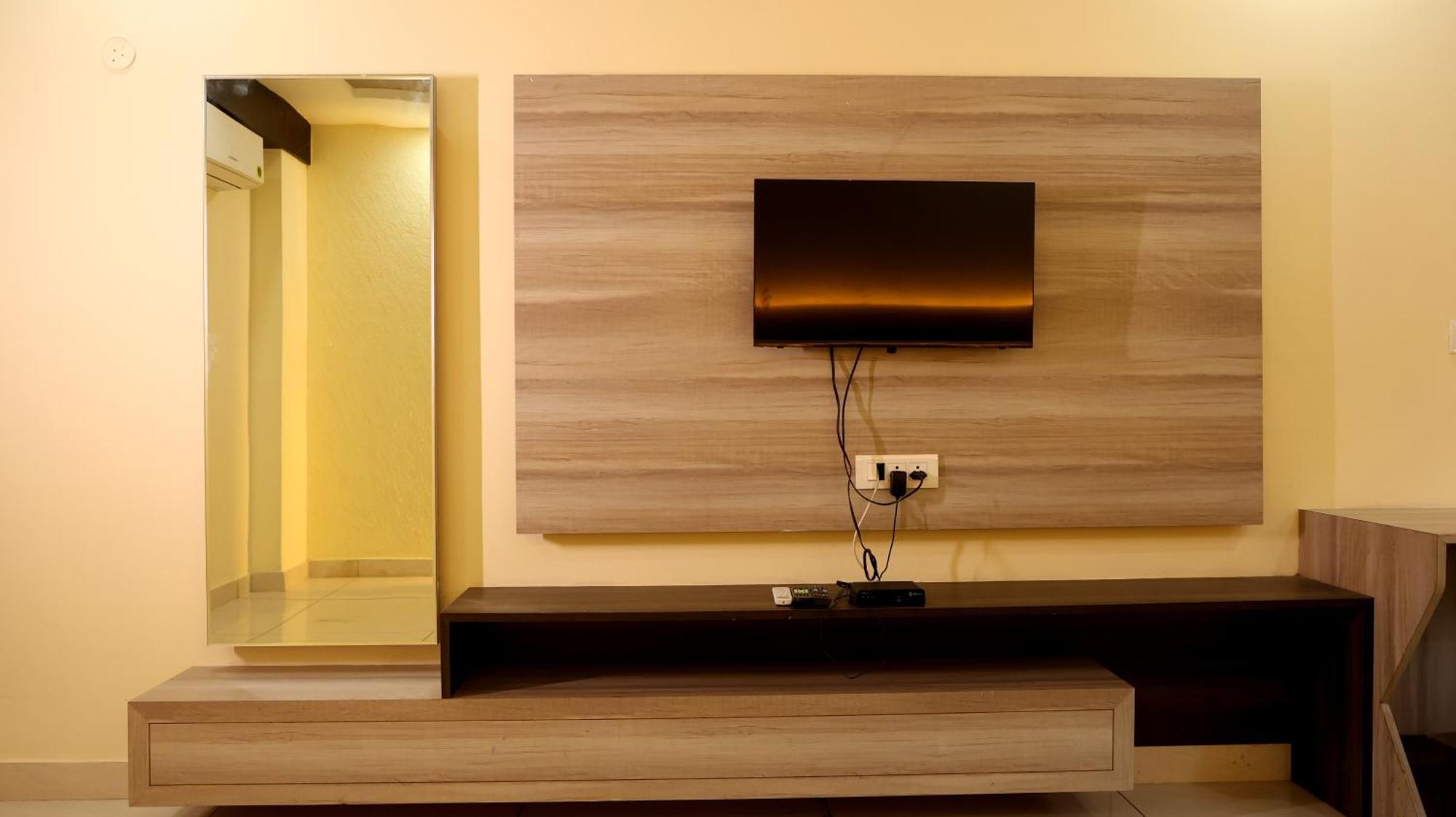 הרידוואר Hotel Blue Pine מראה חיצוני תמונה