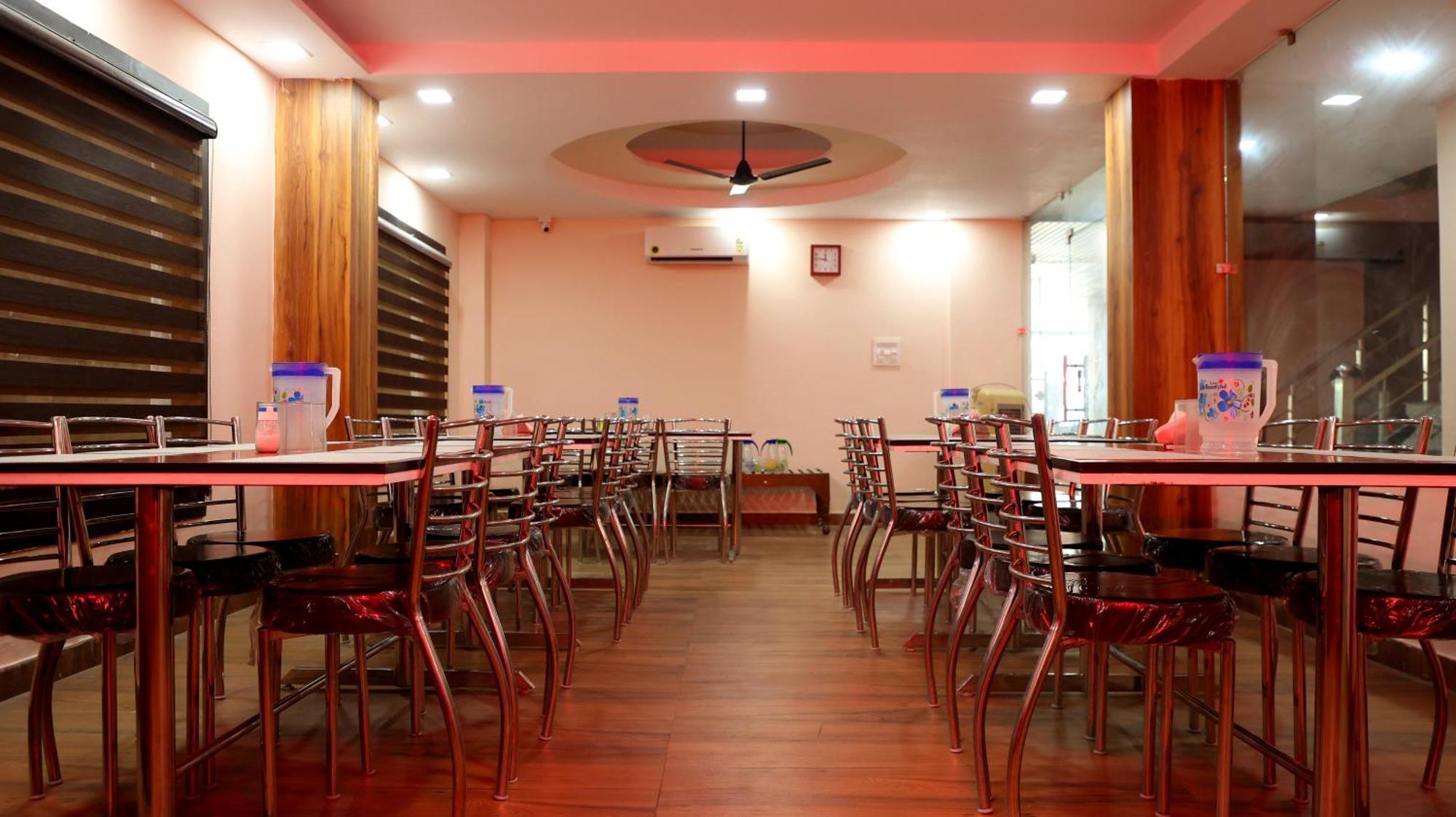 הרידוואר Hotel Blue Pine מראה חיצוני תמונה