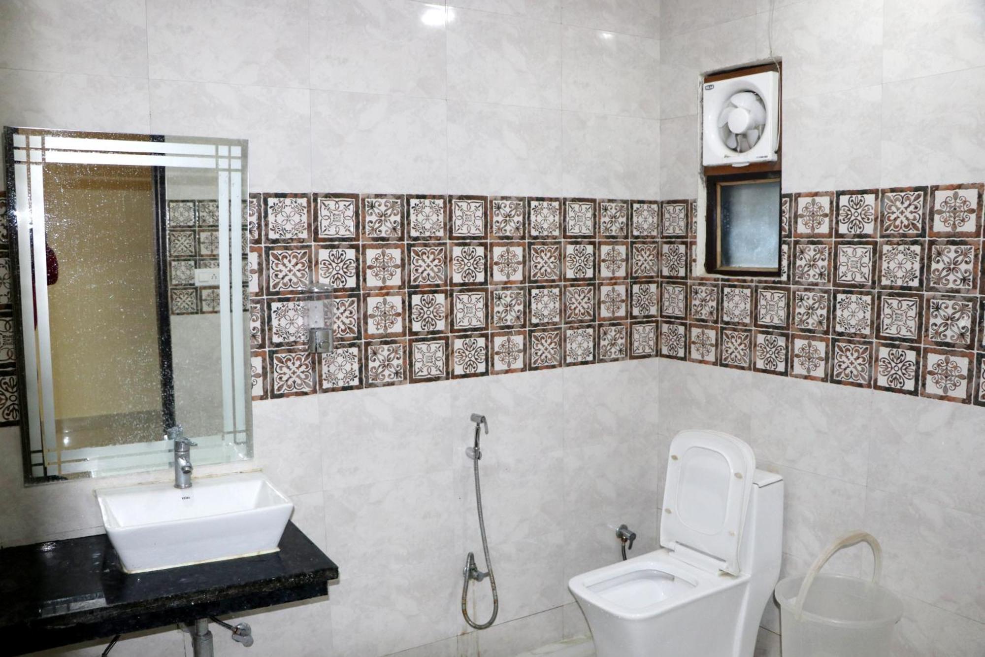 הרידוואר Hotel Blue Pine מראה חיצוני תמונה