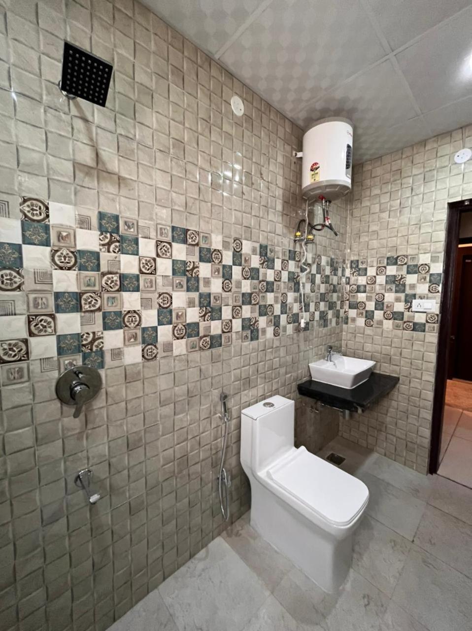 הרידוואר Hotel Blue Pine מראה חיצוני תמונה